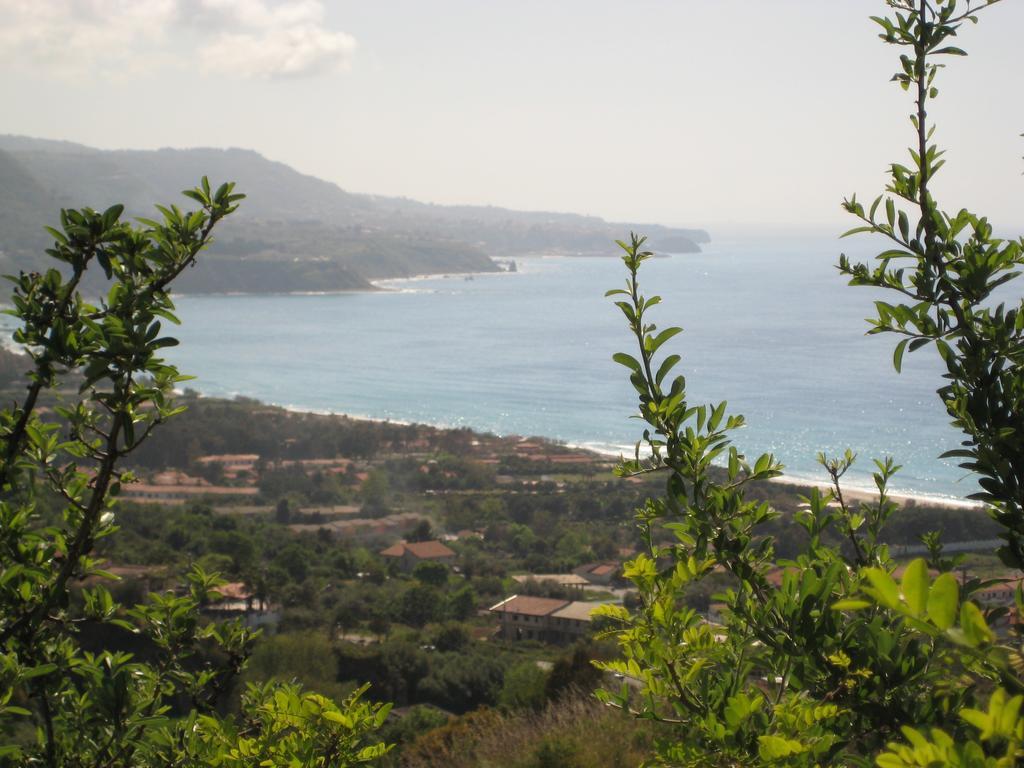 Residenza Mediterranea Zambrone Exterior photo