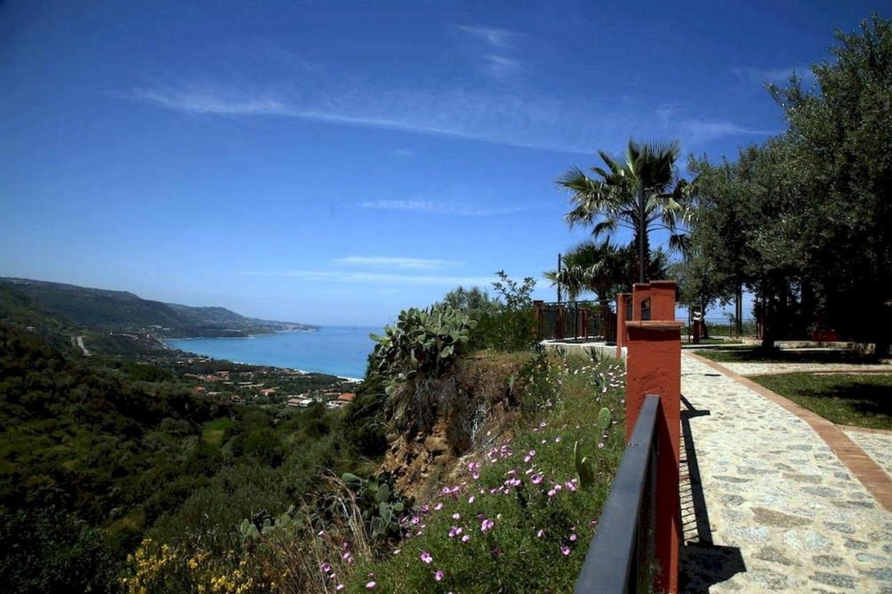 Residenza Mediterranea Zambrone Exterior photo